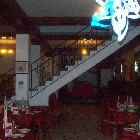 Otel Restaurante Patio Fuentes de Ebro