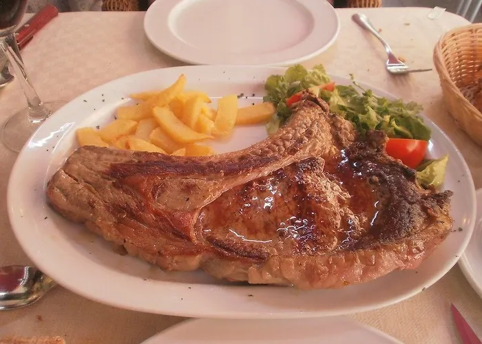 Restaurante Patio Hotel Fuentes de Ebro